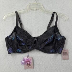 NWT Savage‎ X Fenty 38DDD bra grey caged Living in the clouds Iridescent lace